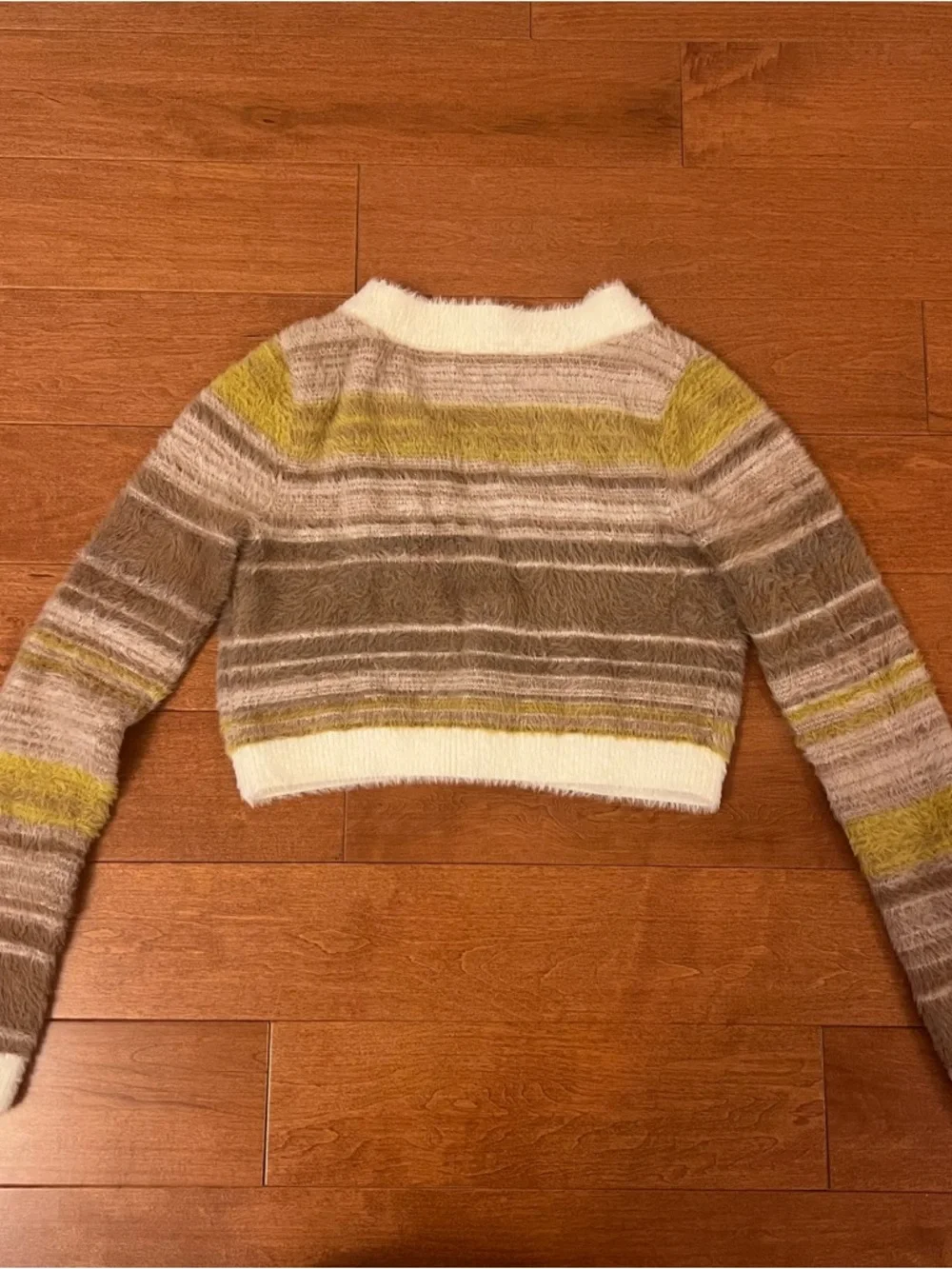 Aritzia Sunday Best Cropped Fuzzy Stripe Cardigan - Picture 2 of 4